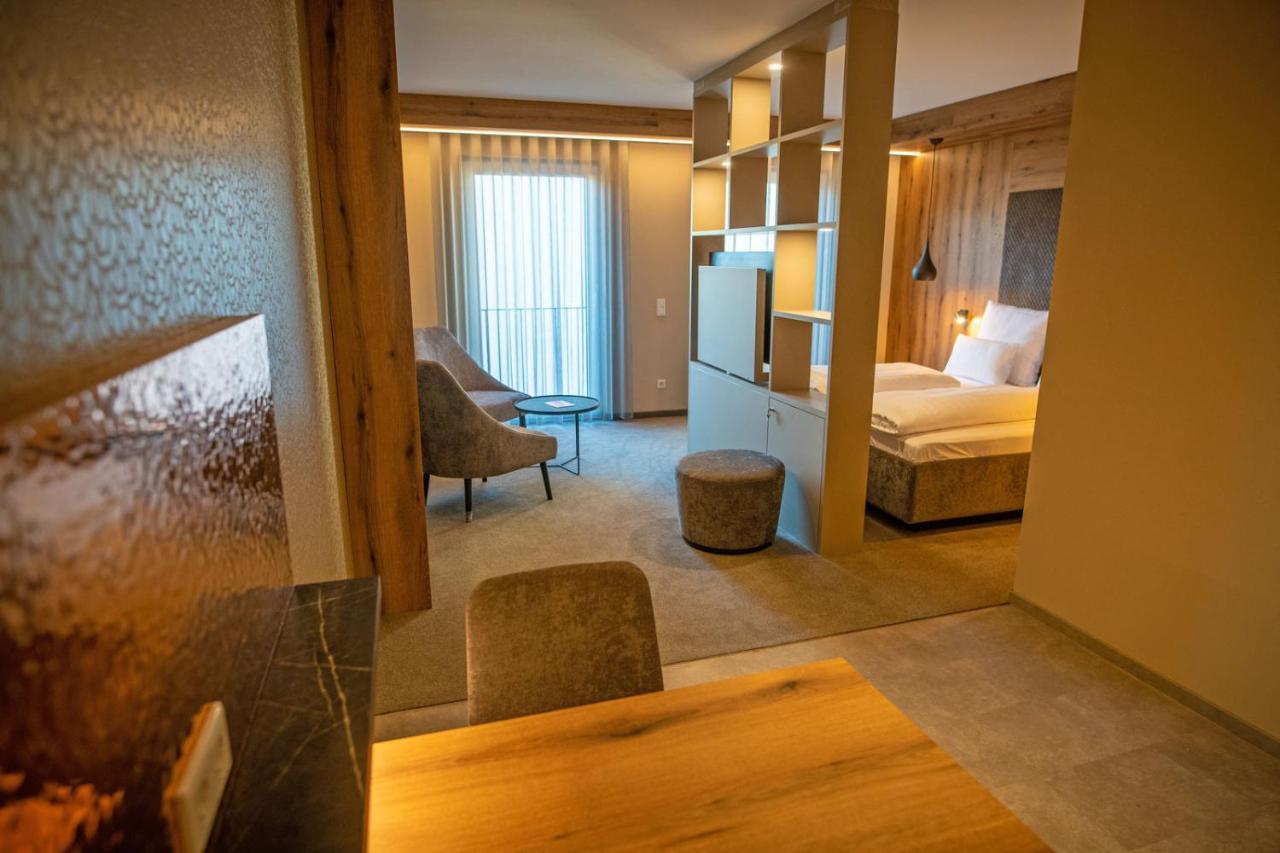 Guesthouse Felsenland Дан Екстериор снимка